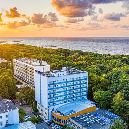 Hotel Sanatorium Uzdrowiskowe Lech Kołobrzeg Exterior foto